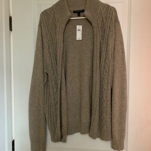 Banana Republic Men’s Light Brown Zip up Sweater
